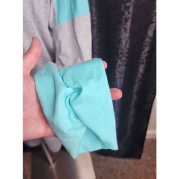 Puma | Teal and Hearher Grey Hoodie - Picture 3 of 4